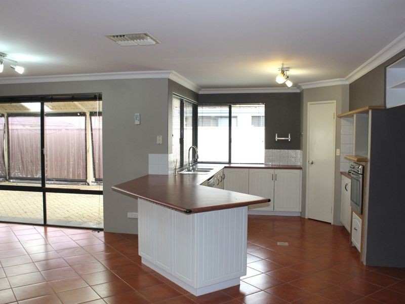 20 Capensia Way, Canning Vale WA 6155