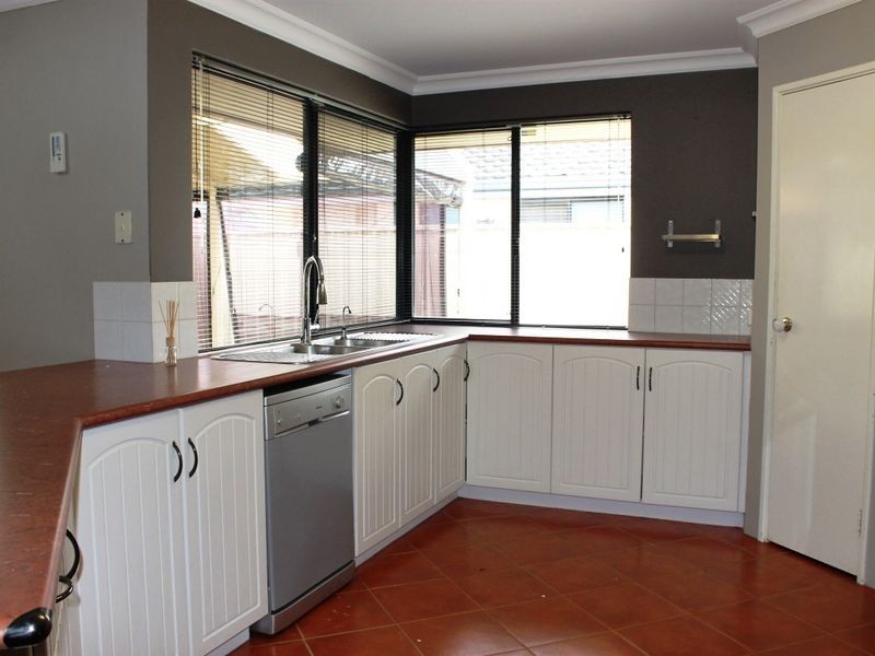 20 Capensia Way, Canning Vale WA 6155