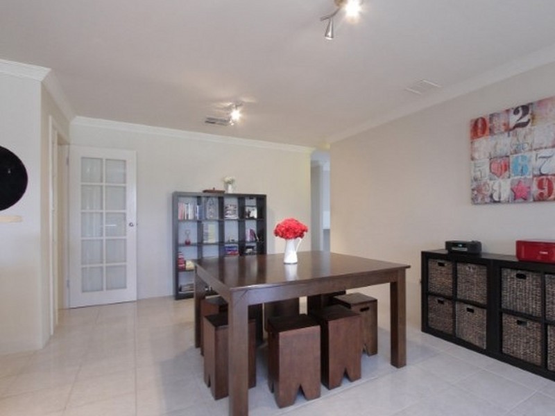 24a Apsley Road, Willetton WA 6155