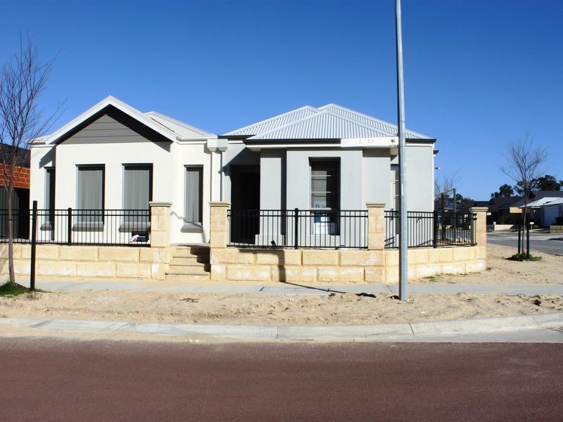 2/41 Bellazario Promenade, Aveley WA 6069