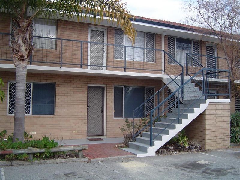 4/13 Grant Place, Bentley WA 6102