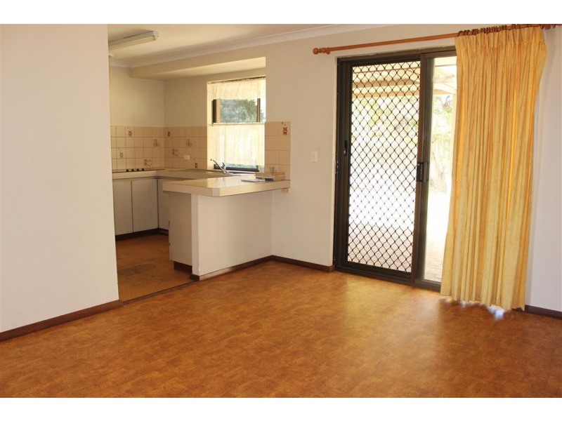 18b Doomben Court, Willetton WA 6155