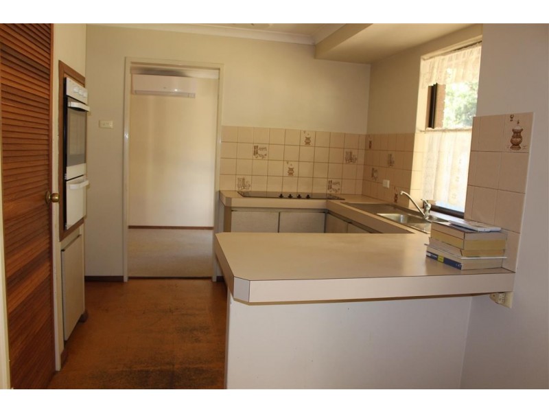 18b Doomben Court, Willetton WA 6155