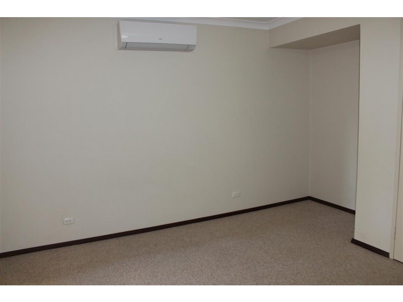 18b Doomben Court, Willetton WA 6155