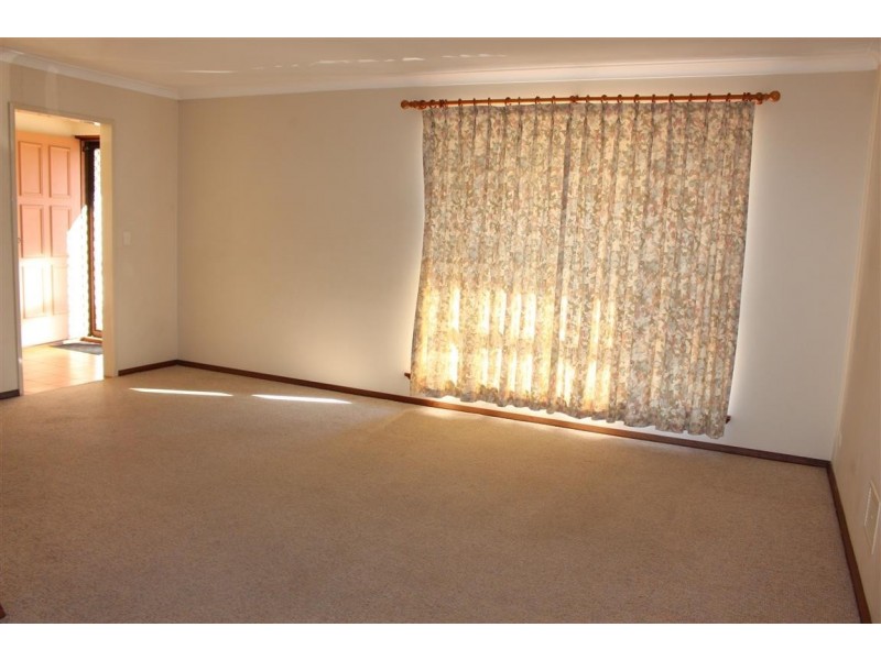 18b Doomben Court, Willetton WA 6155