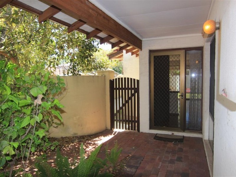 14 Macdonald Road, Applecross WA 6153