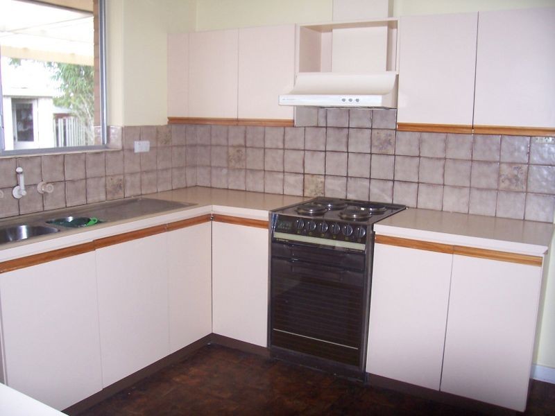 7 Creekview Close, Rossmoyne WA 6148