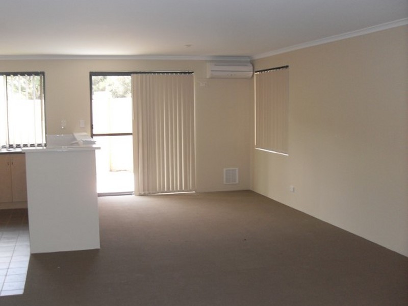 Unit 9/1 Coojong Link, Success WA 6164