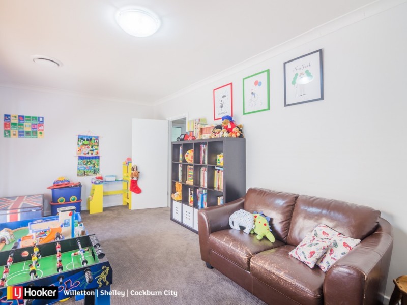 12 Palmer Street, Attadale WA 6156