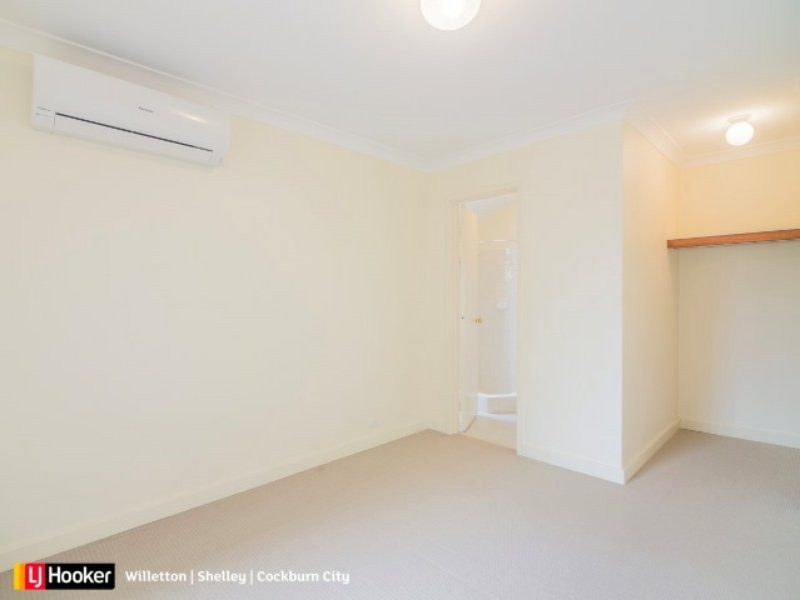 44 Explorer Drive, Thornlie WA 6108