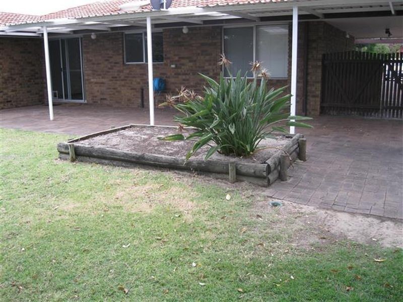 25 Vellgrove Avenue, Parkwood WA 6147