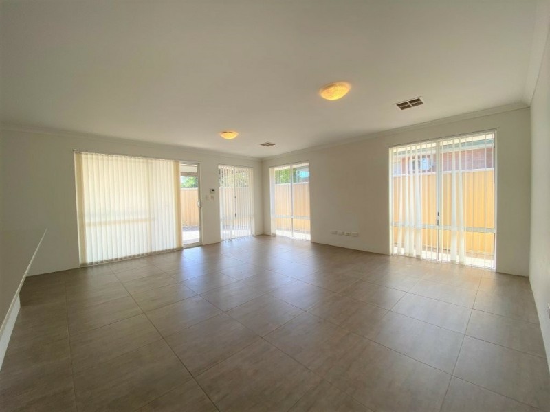 13 Doolette Street, Spearwood WA 6163