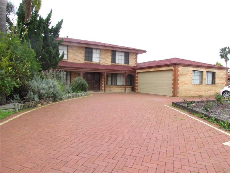 11 Tullamore Close, Waterford WA 6152
