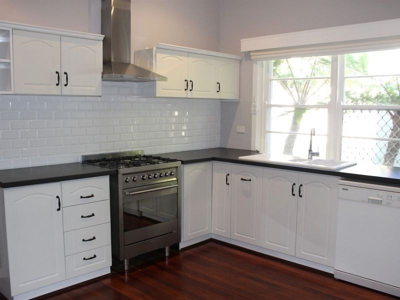 8 The Promenade, Mount Pleasant WA 6153