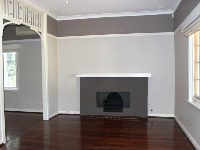 8 The Promenade, Mount Pleasant WA 6153