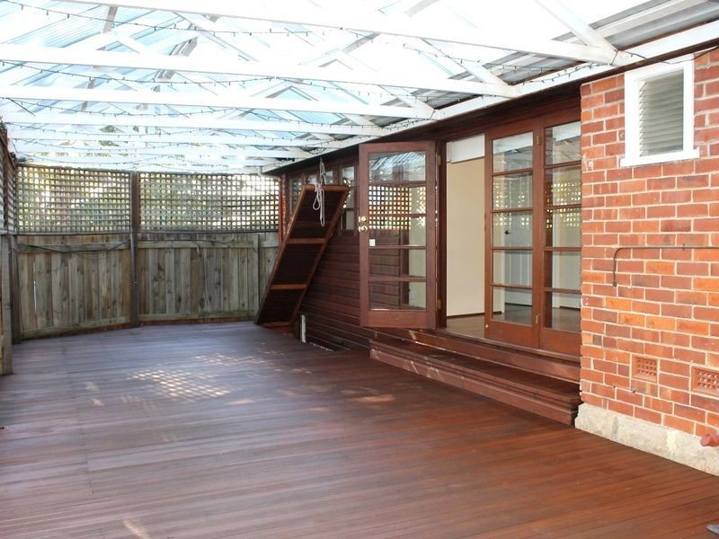 8 The Promenade, Mount Pleasant WA 6153