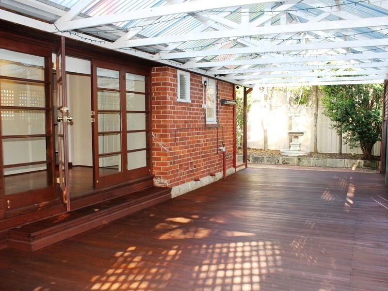 8 The Promenade, Mount Pleasant WA 6153
