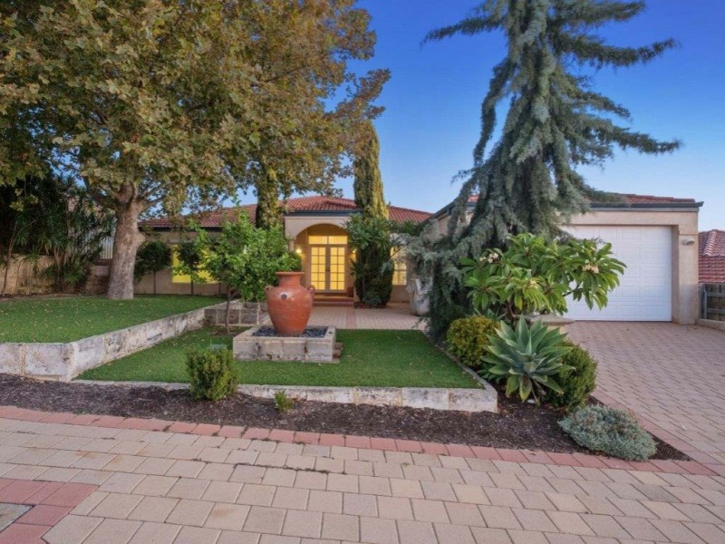 37 Woolmers Loop, Landsdale WA 6065