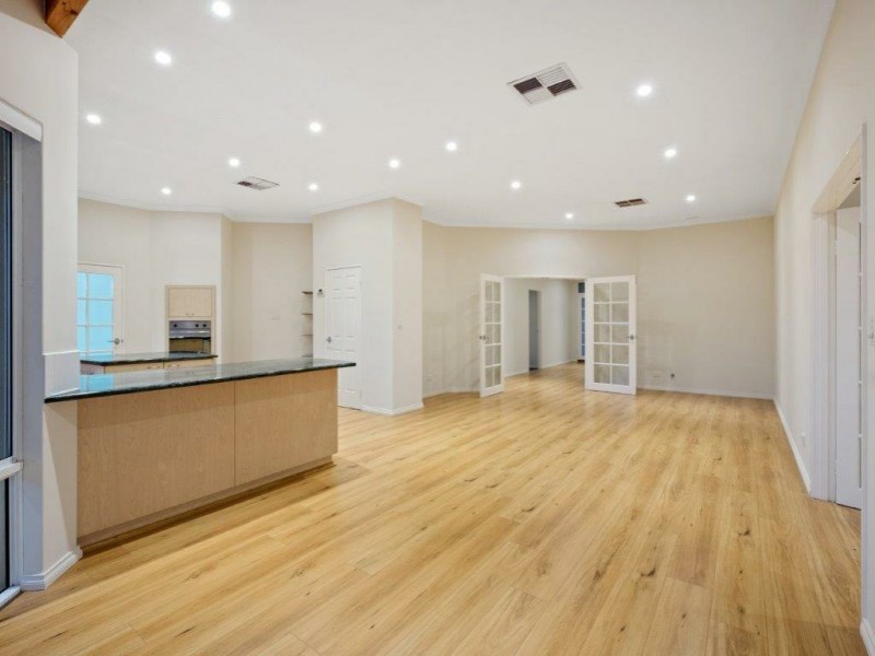 37 Woolmers Loop, Landsdale WA 6065