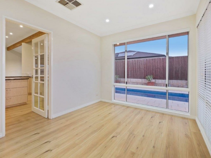 37 Woolmers Loop, Landsdale WA 6065