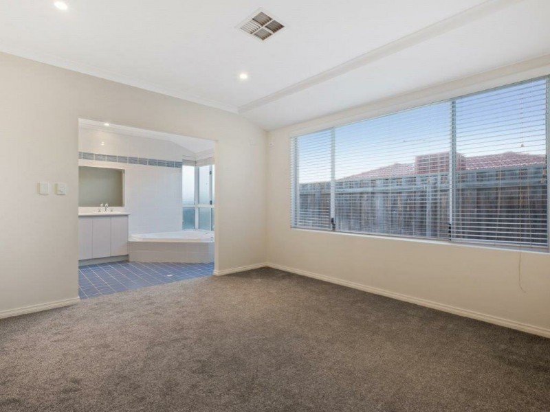 37 Woolmers Loop, Landsdale WA 6065