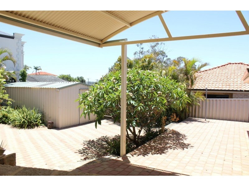 25 Duchart Way, Coogee WA 6166
