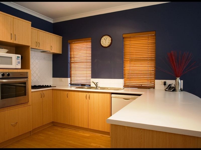 12a Peplar Avenue, Salter Point WA 6152