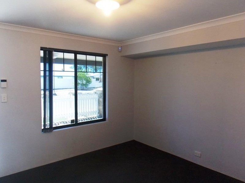 39 Harvest Lakes Boulevard, Atwell WA 6164