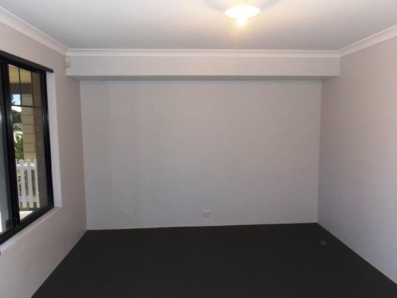 39 Harvest Lakes Boulevard, Atwell WA 6164