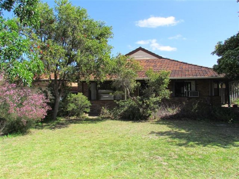 155 Rostrata Avenue, Willetton WA 6155