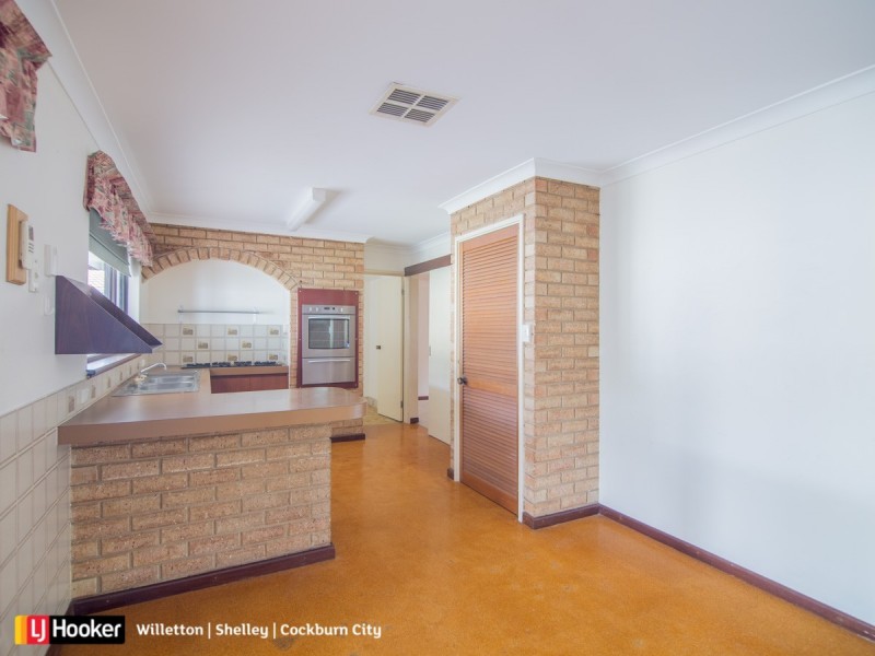 26 Blandfield Way, Parkwood WA 6147