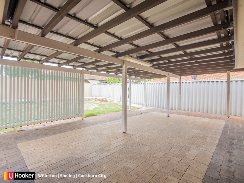 26 Blandfield Way, Parkwood WA 6147