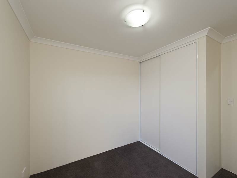 19/17-21 Third Avenue, Kelmscott WA 6111