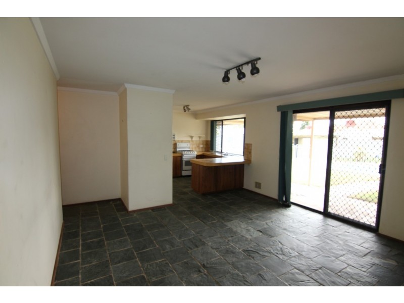 14 Drysdale Street, Shelley WA 6148