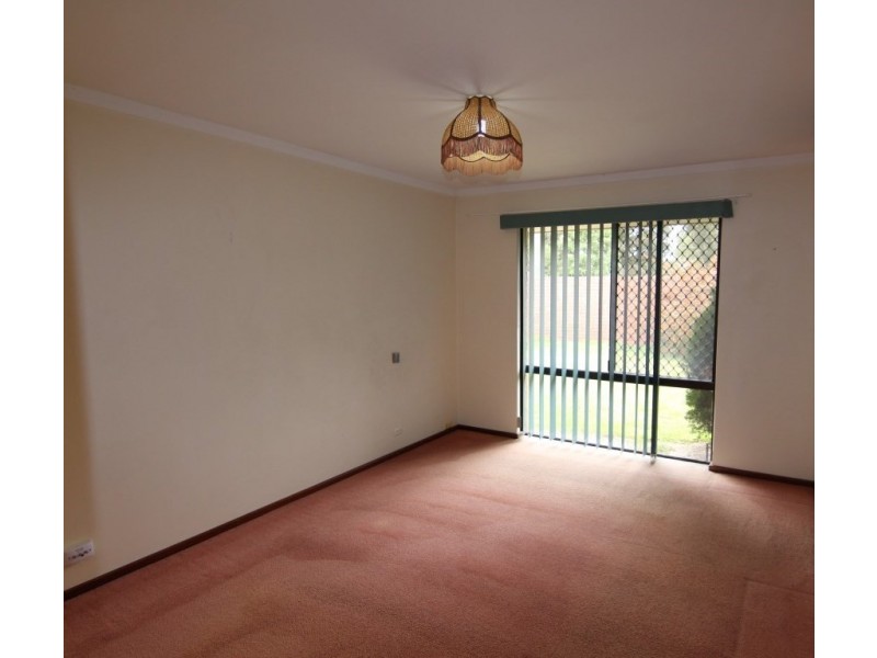 14 Drysdale Street, Shelley WA 6148