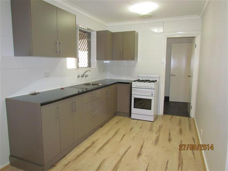 6B Kalangedy Drive, Riverton WA 6148