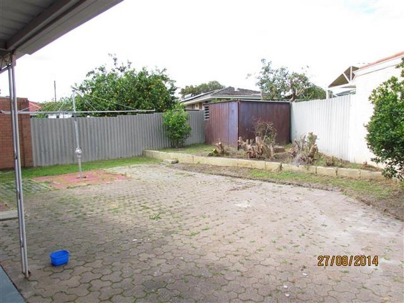 6B Kalangedy Drive, Riverton WA 6148