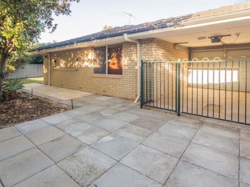 36b Corinthian Road West, Rossmoyne WA 6148