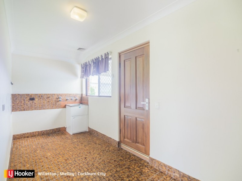 14 Damepattie Drive, Willetton WA 6155