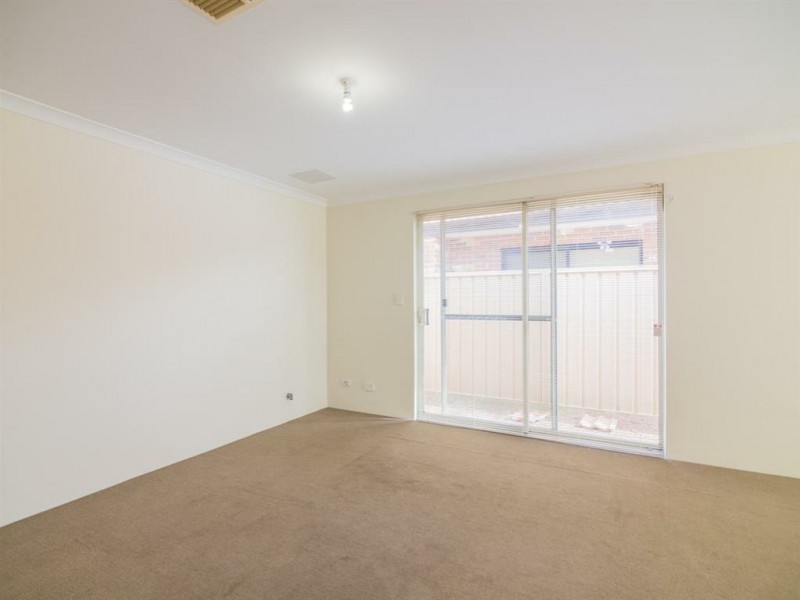 12/7 Barfield Road, Hammond Park WA 6164