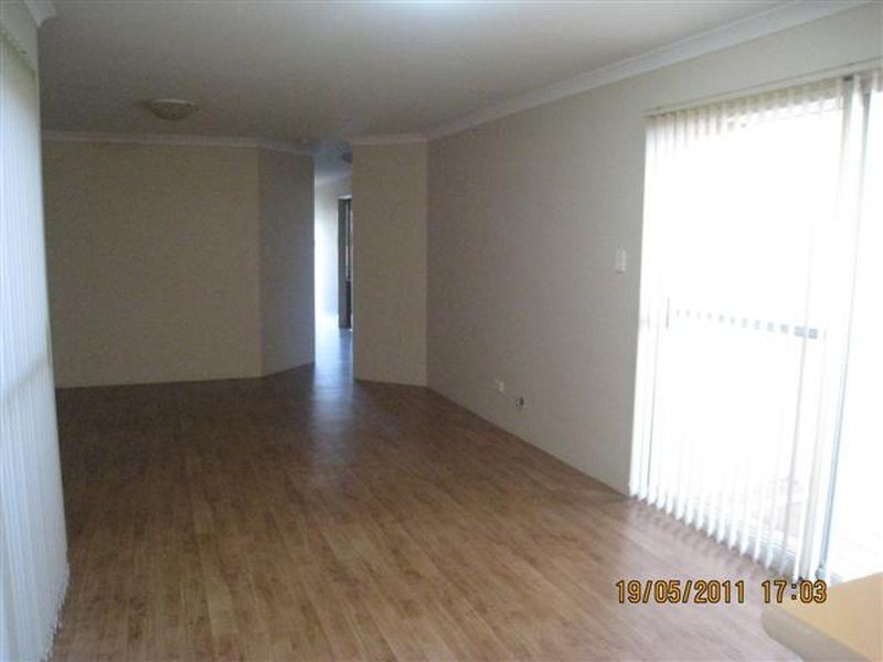 9/9 Muriel Street, Gosnells WA 6110