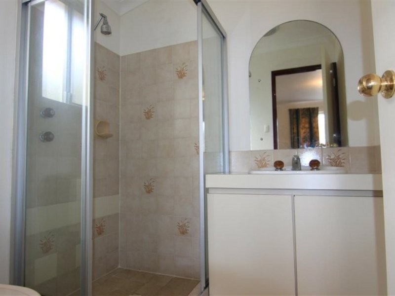 11 Kimberley Way, Parkwood WA 6147