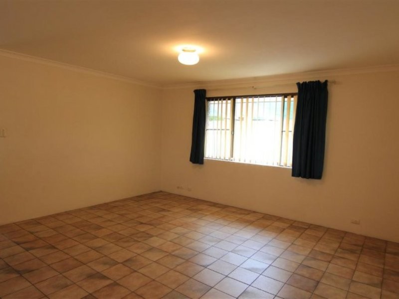 11 Kimberley Way, Parkwood WA 6147