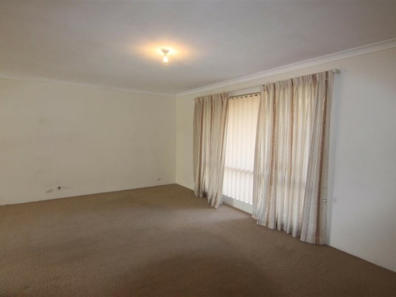 11 Kimberley Way, Parkwood WA 6147