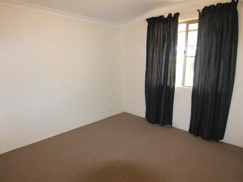 11 Kimberley Way, Parkwood WA 6147