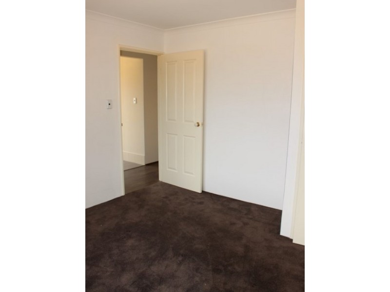 18 Gingerale Circle, Byford WA 6122