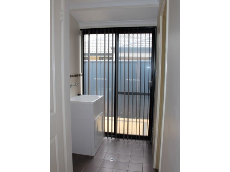 18 Gingerale Circle, Byford WA 6122