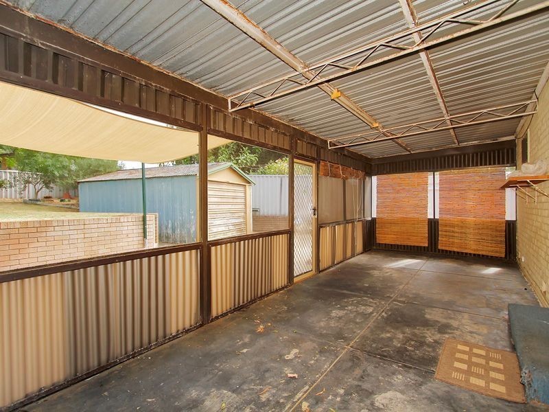 28 Quinlan Street, Coolbellup WA 6163