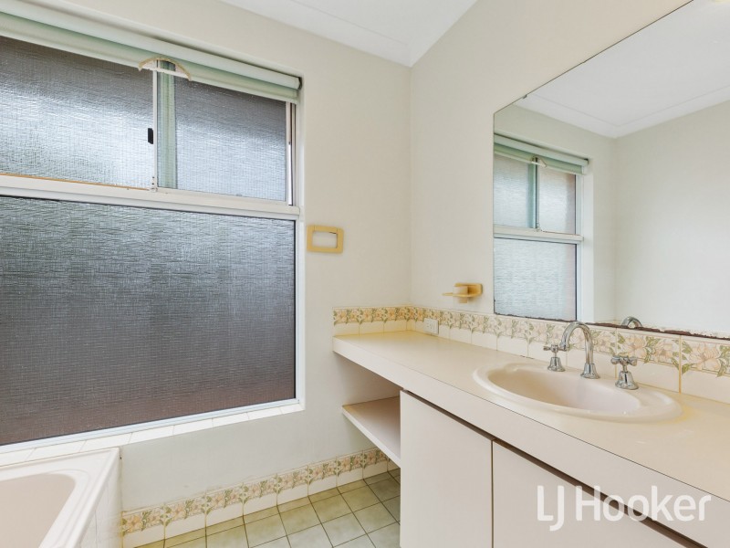 11 Stuart Court, Bateman WA 6150