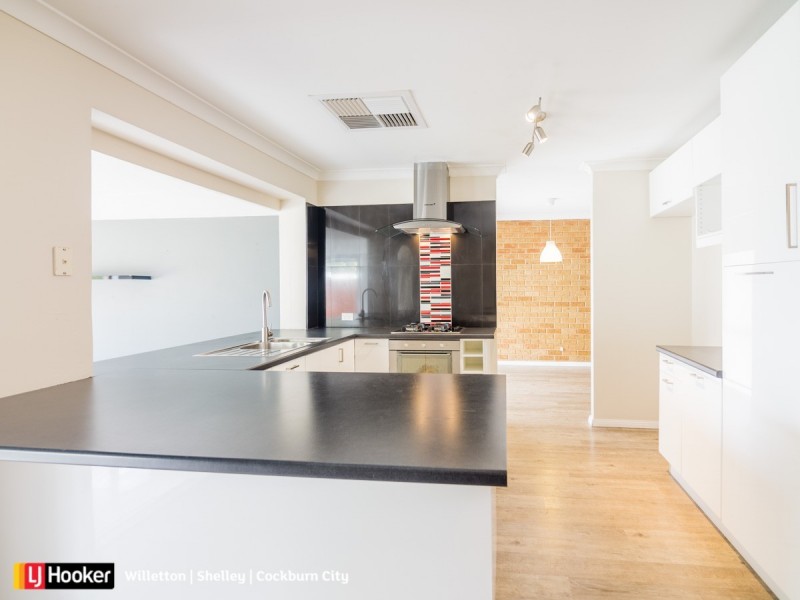 26 South Lake Drive, South Lake WA 6164